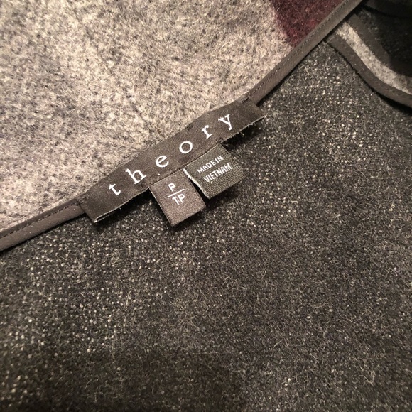 Theory wool coat - Picture 3 of 6